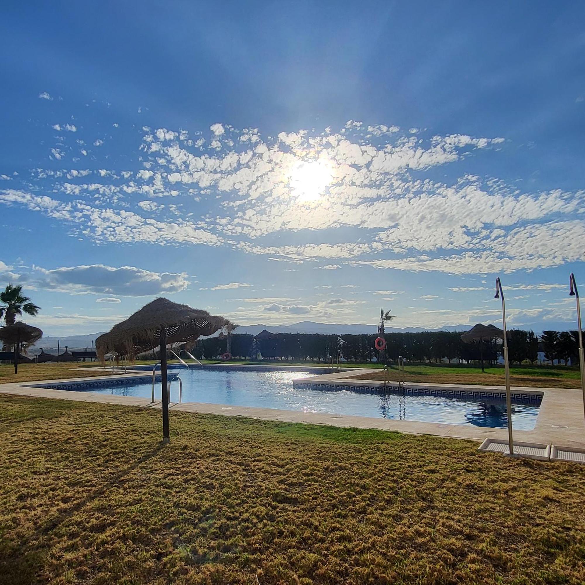 Golf En Baviera Con Vistas Al Mar Apartment กาเลตา เด เวเลซ ภายนอก รูปภาพ